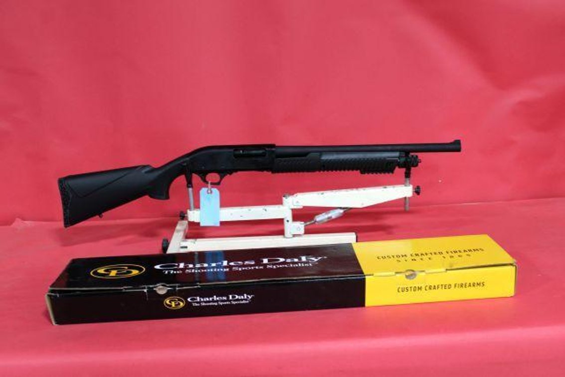 CHARLES DALY DEFENSE MODEL 301 12G PUMP SHOTGUN