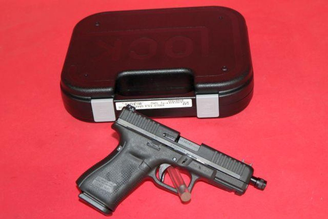 GLOCK 44 .22LR SEMI AUTO PISTOL