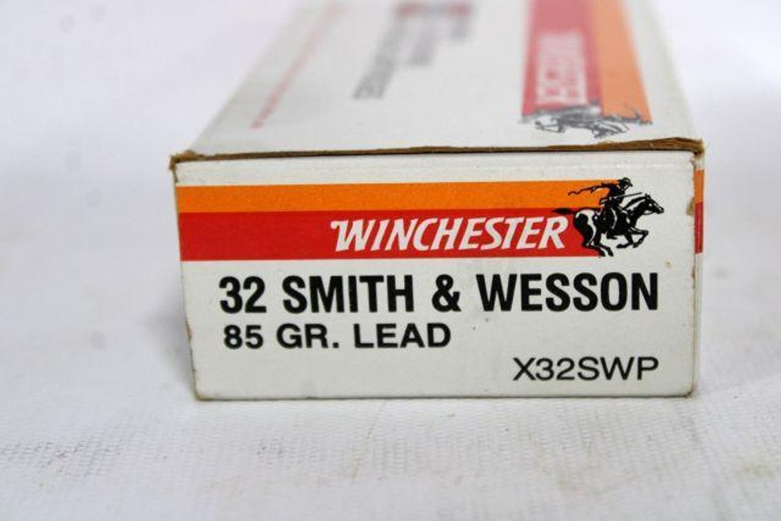44 RNDS 32 S&W AMMO