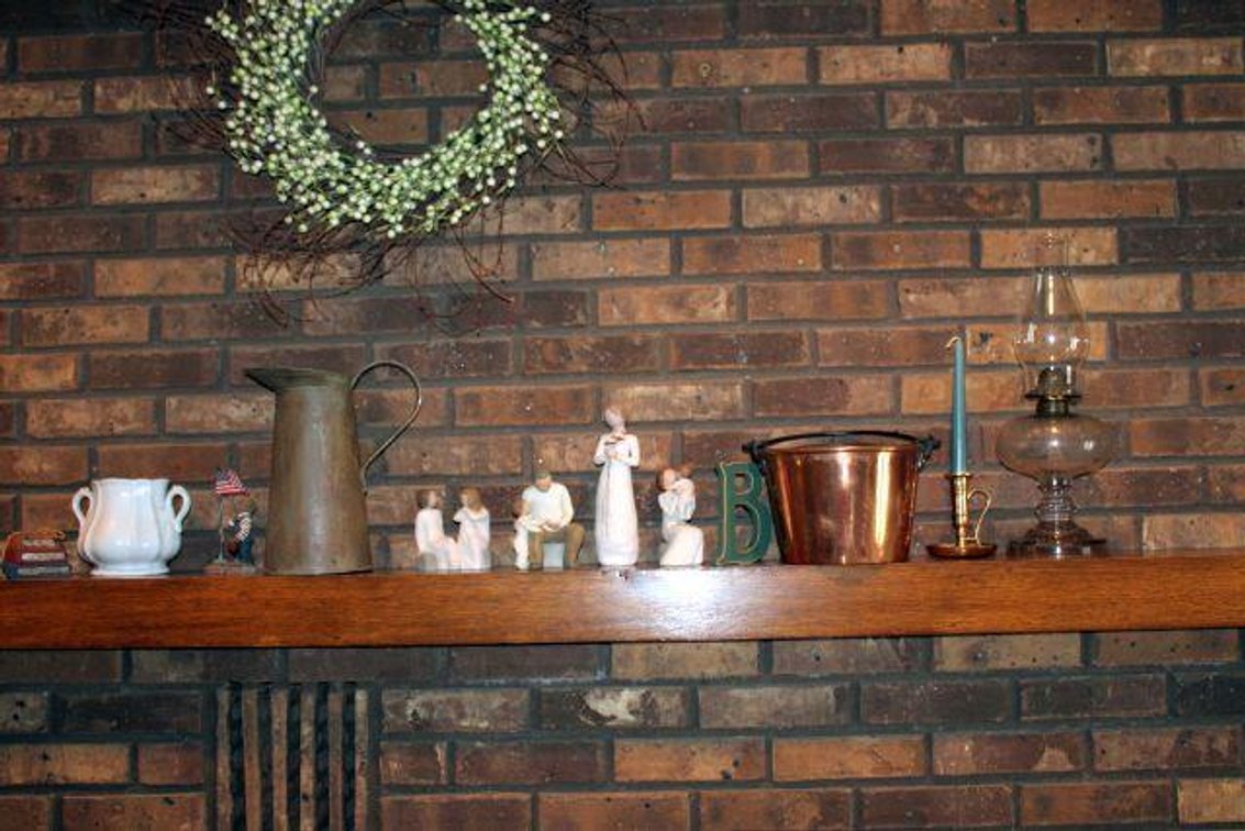 COPPER KETTLE SET, OIL LAMP, WILLOW TREE, ETC