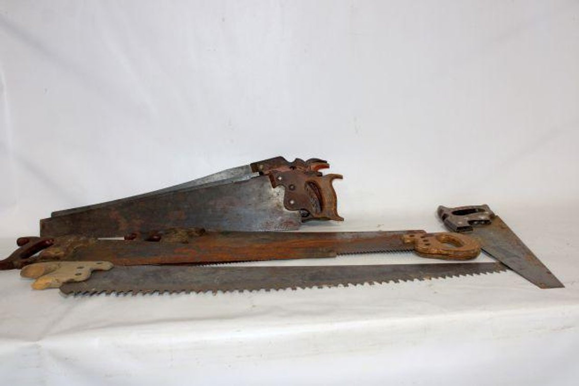 HAND SAWS