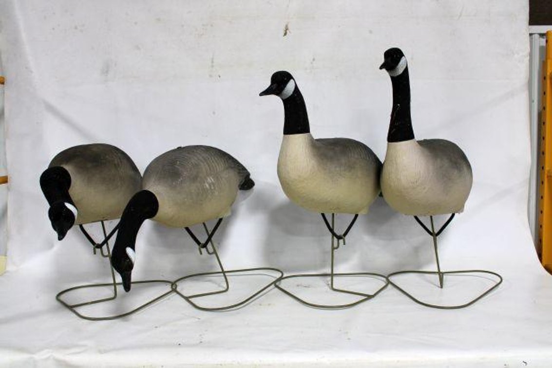 GOOSE DECOYS 
