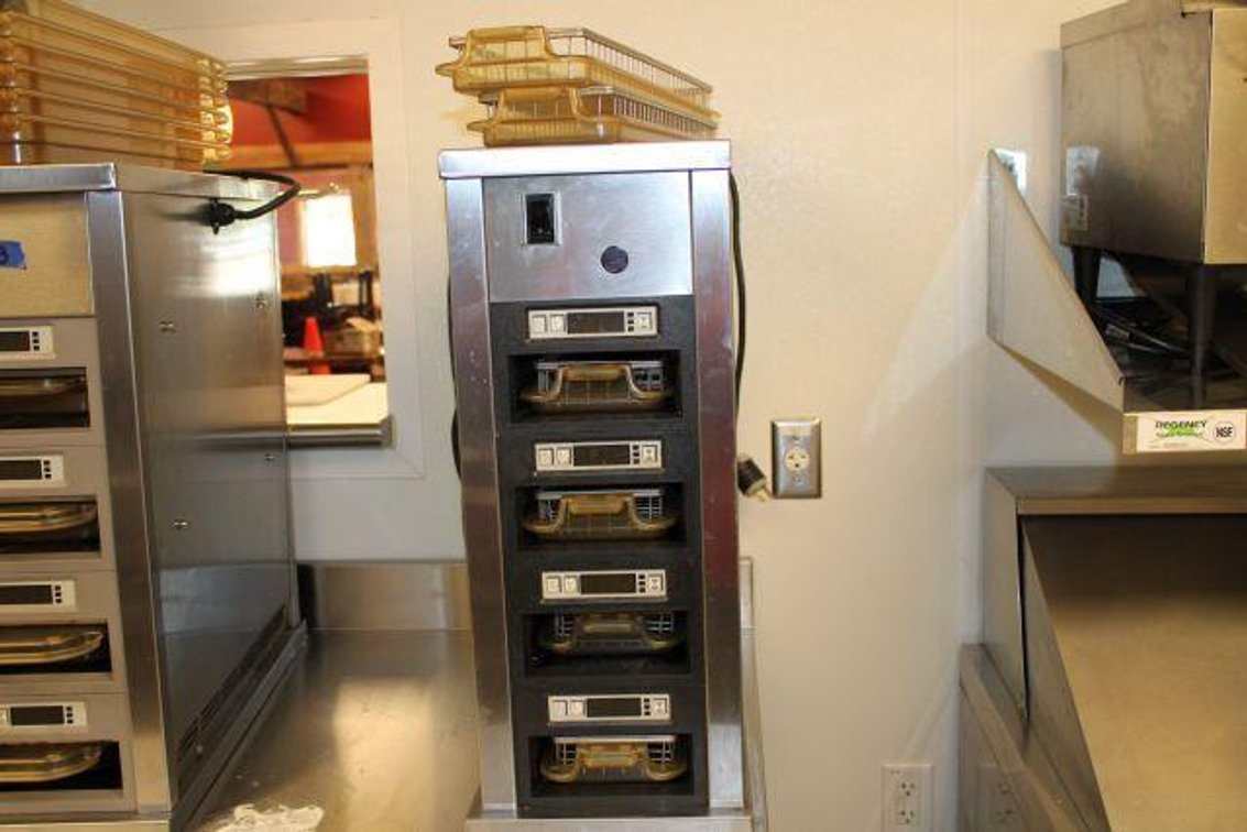 FRYMASTER COMMERCIAL COOKING APPLIANCE