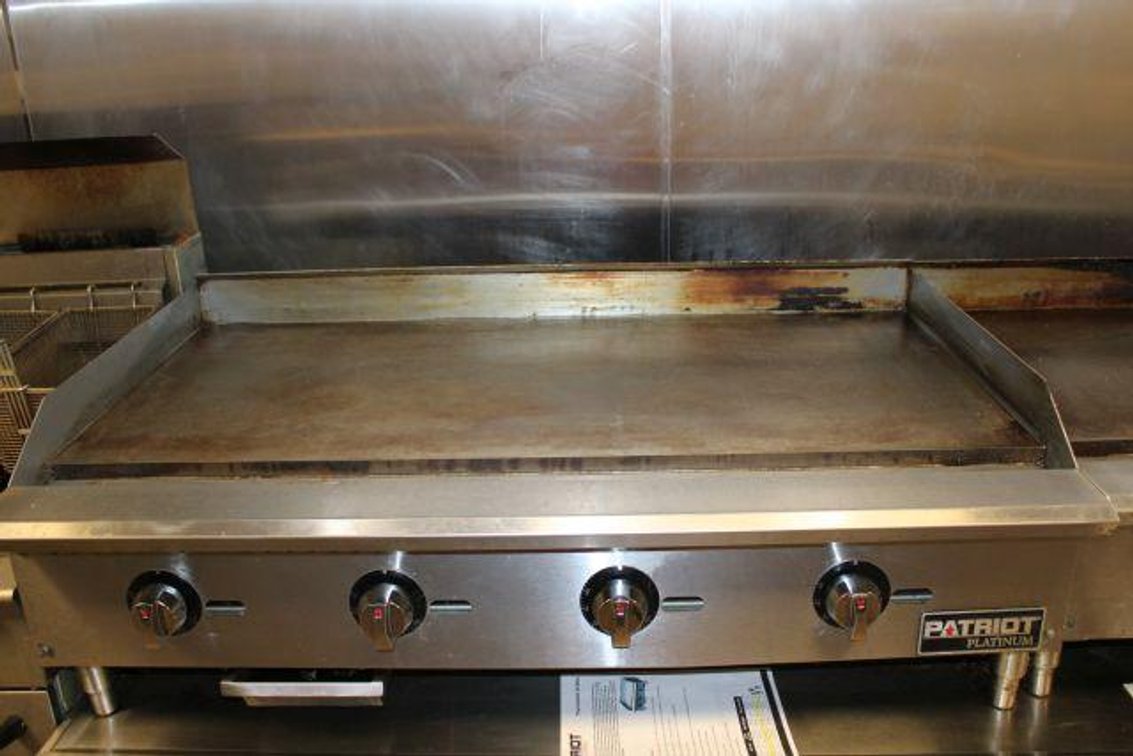 PATRIOT PLATINUM SERIES THERMOSTATIC GRIDDLE 