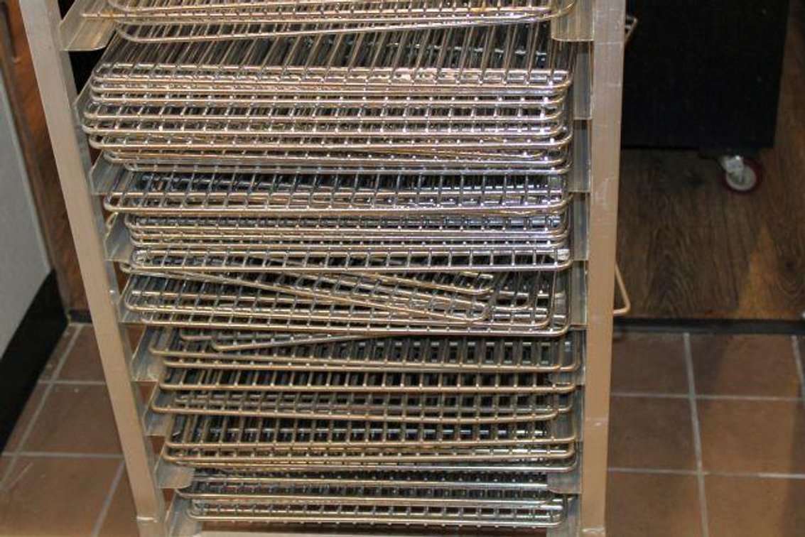 BAKING RACK TRAYS
