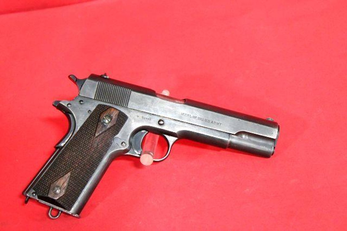 1913 COLT 1911 SEMI AUTO PISTOL