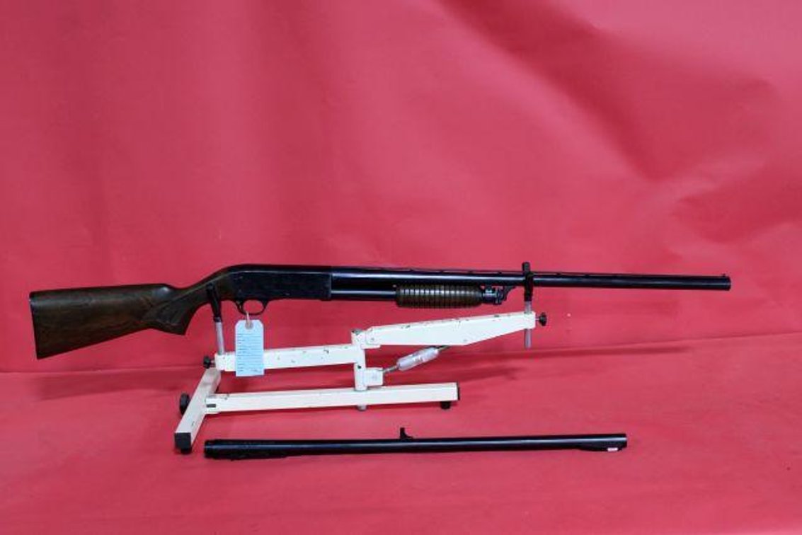 ITHICA MODEL 37 FEATHERLITE 12G SHOTGUN