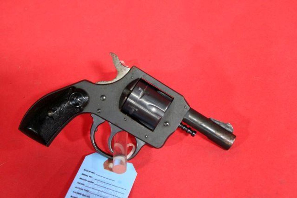 H&R MODEL 632 REVOLVER 