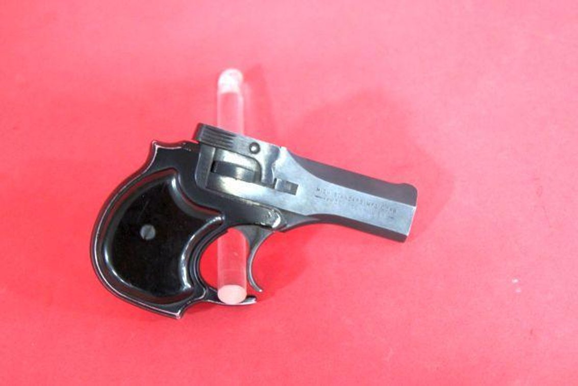 HI STANDARD DERRINGER MODEL DM-101 PISTOL