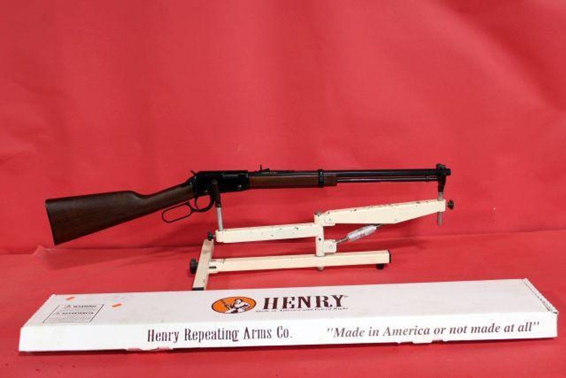 HENRY LEVER ACTION OCTAGON .22 RIFLE