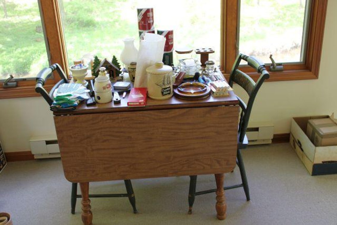 DROP LEAF TABLE, CHAIRS, CONTENTS 