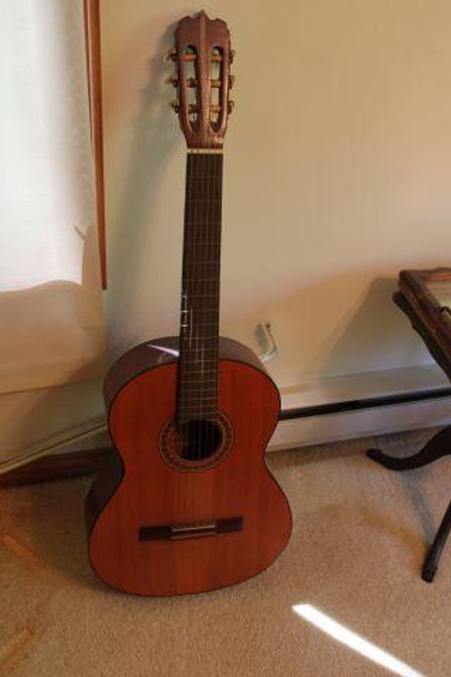 GUITAR 