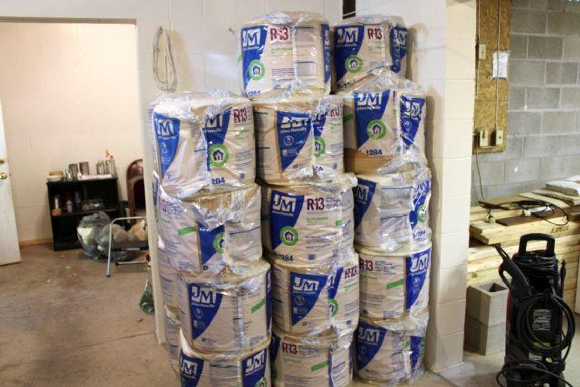 JOHNSMANVILLE R-13 KRAFT FACE INSULATION 