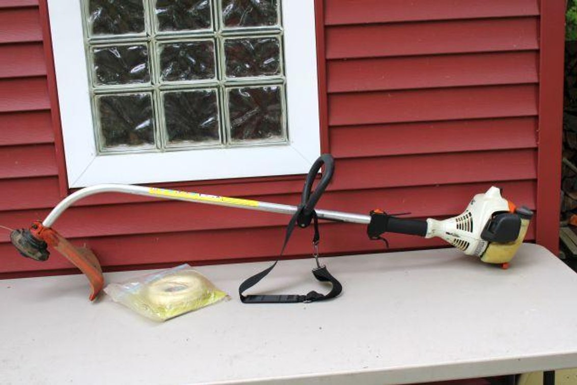 STIHL FS 46 WEED EATER 