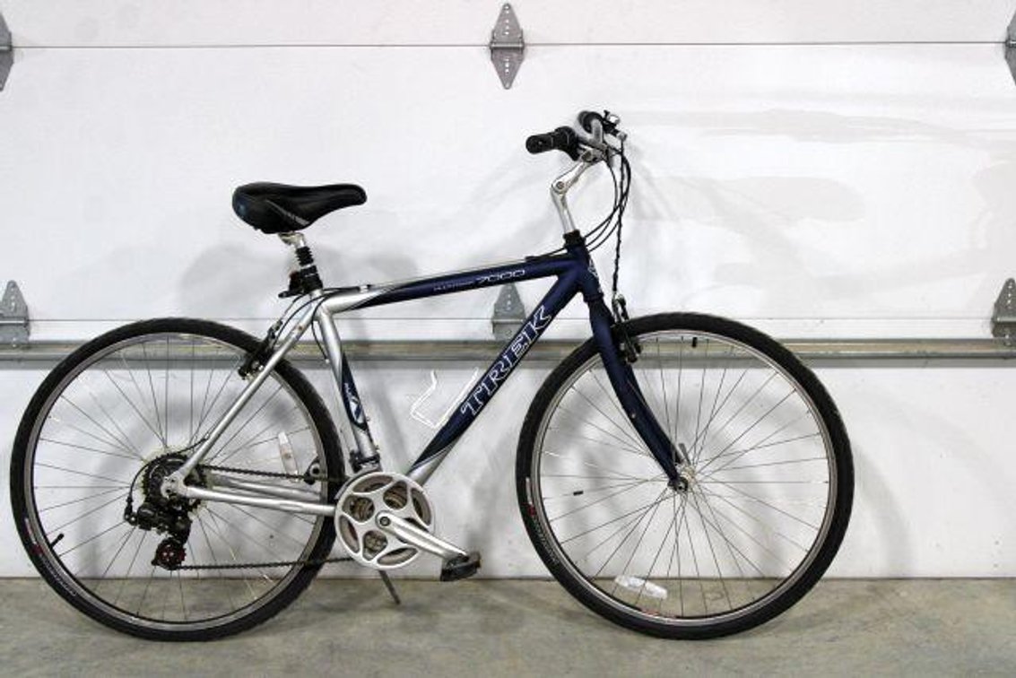 TREK MULTITRACK 7000 MALE BIKE