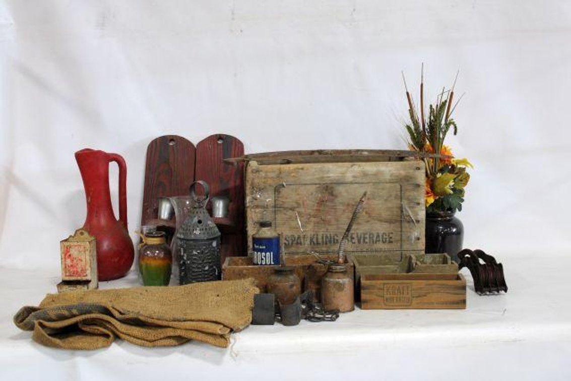 VINTAGE WOODEN CRATE AND CONTENTS 