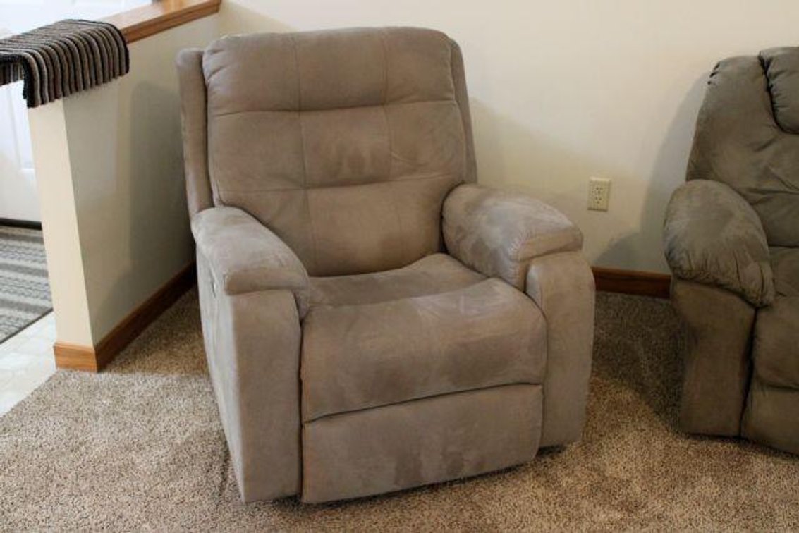 ELECTRIC RECLINER 