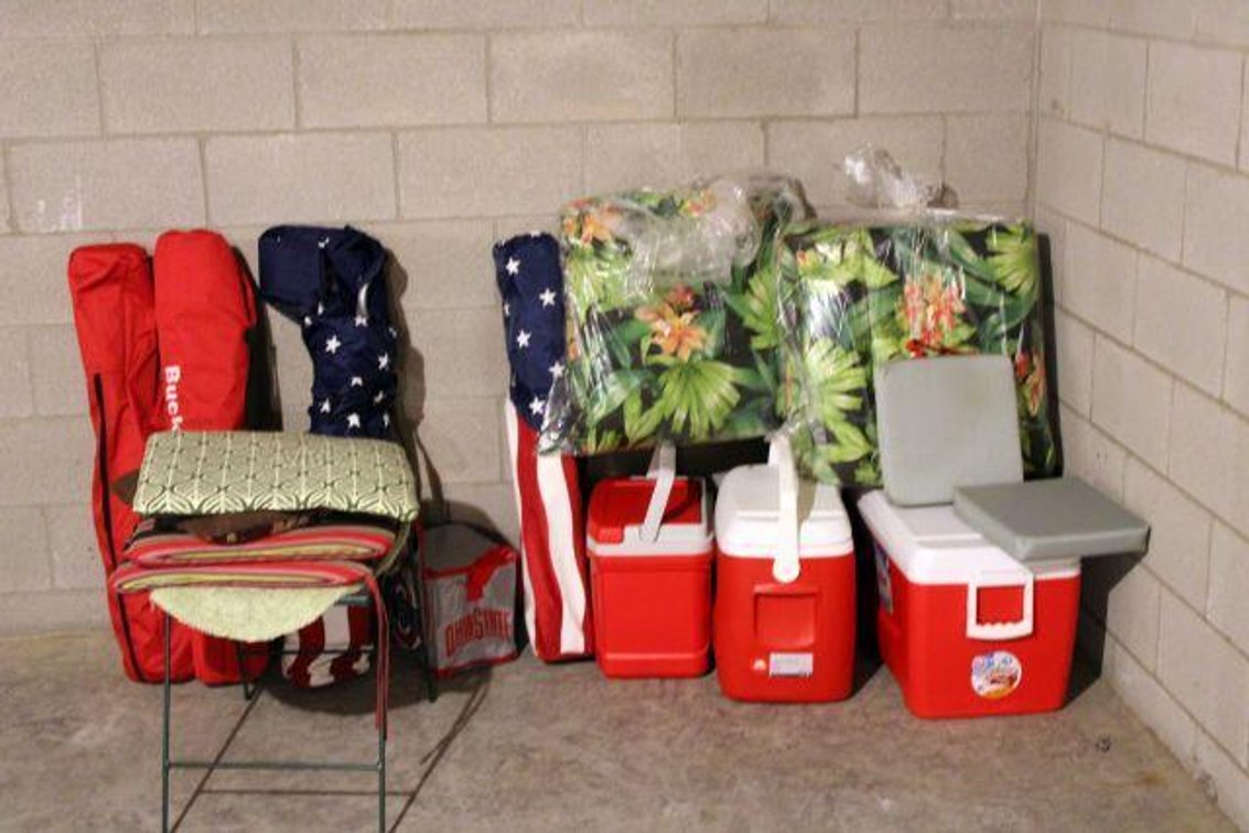 BAG CHAIRS, COOLERS, SEAT CUSHIONS 
