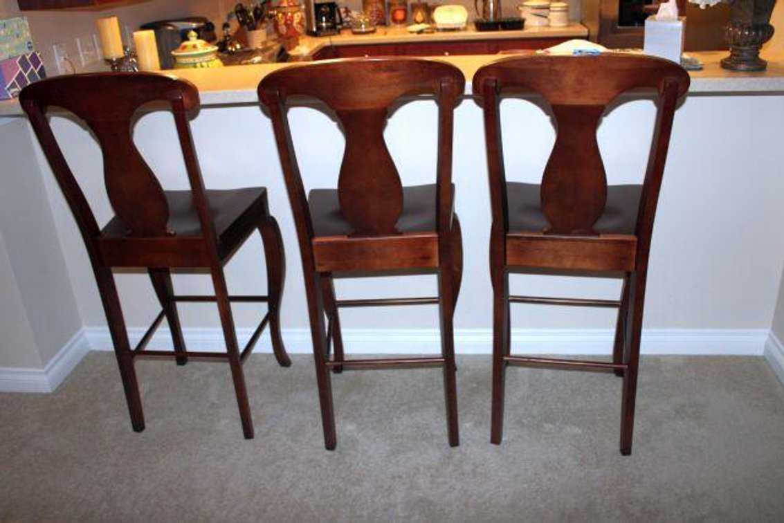 BAR STOOLS