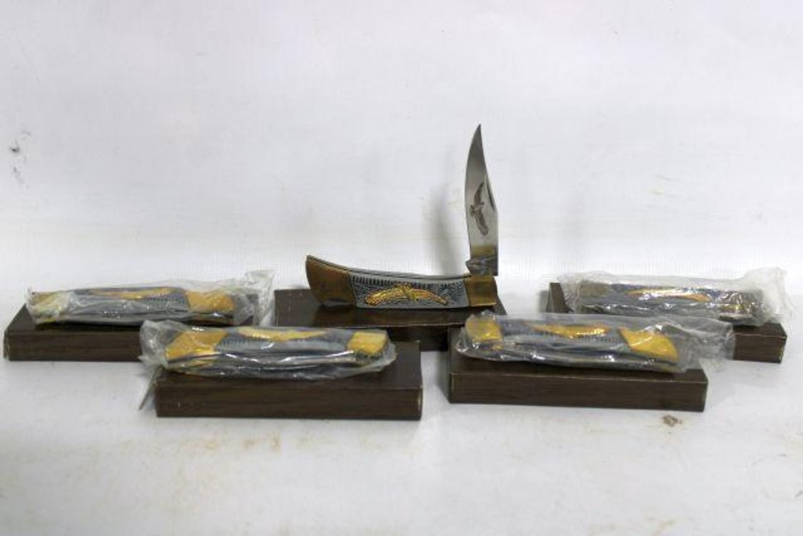 KNIFE SET 
