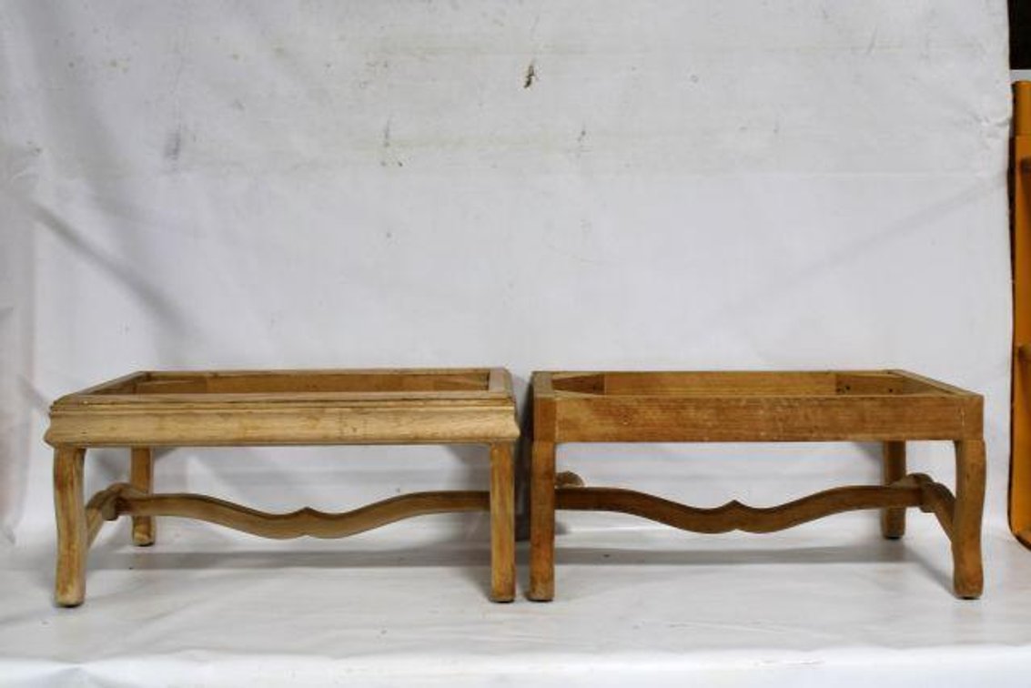 COFFEE TABLES 