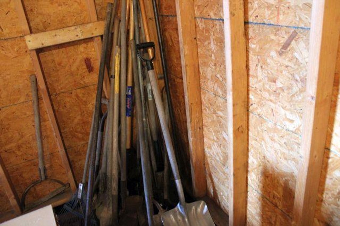 LONG HANDLE TOOLS