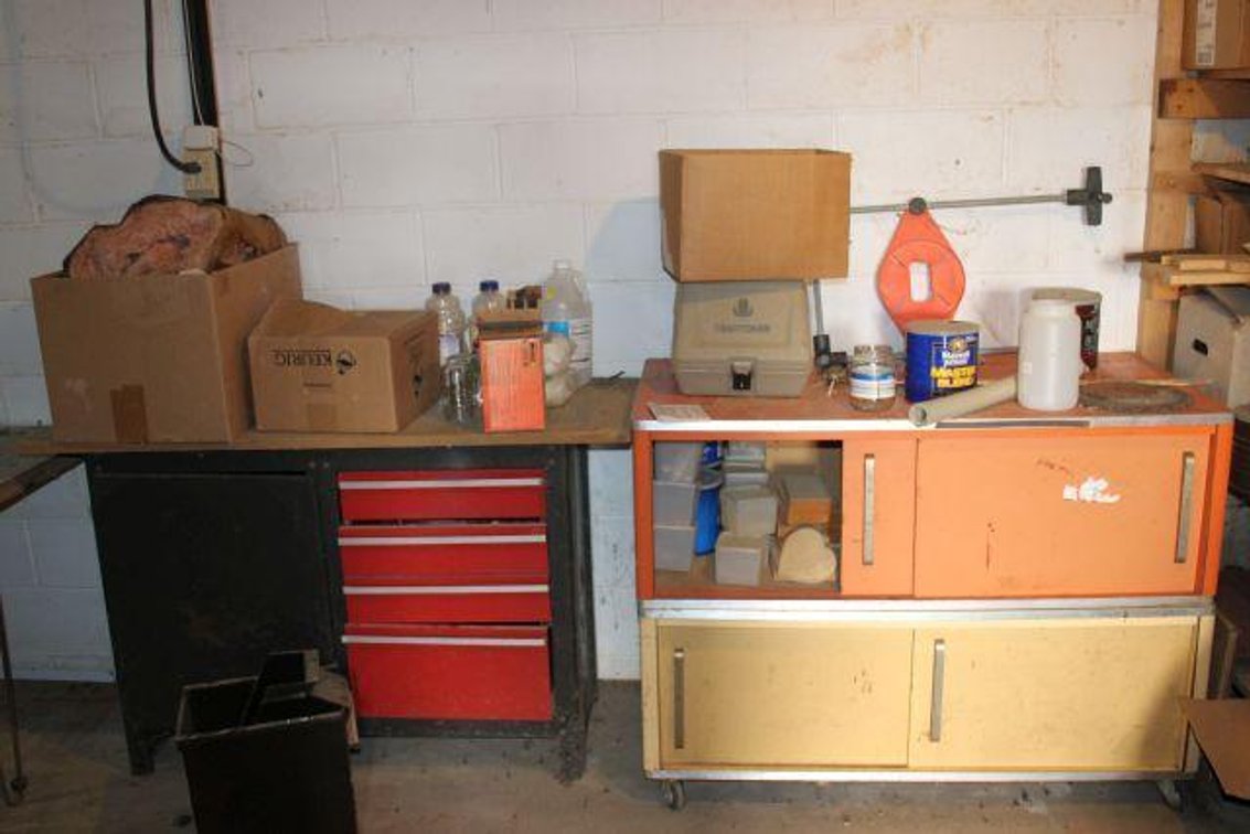 CABINETS AND CONTENTS 