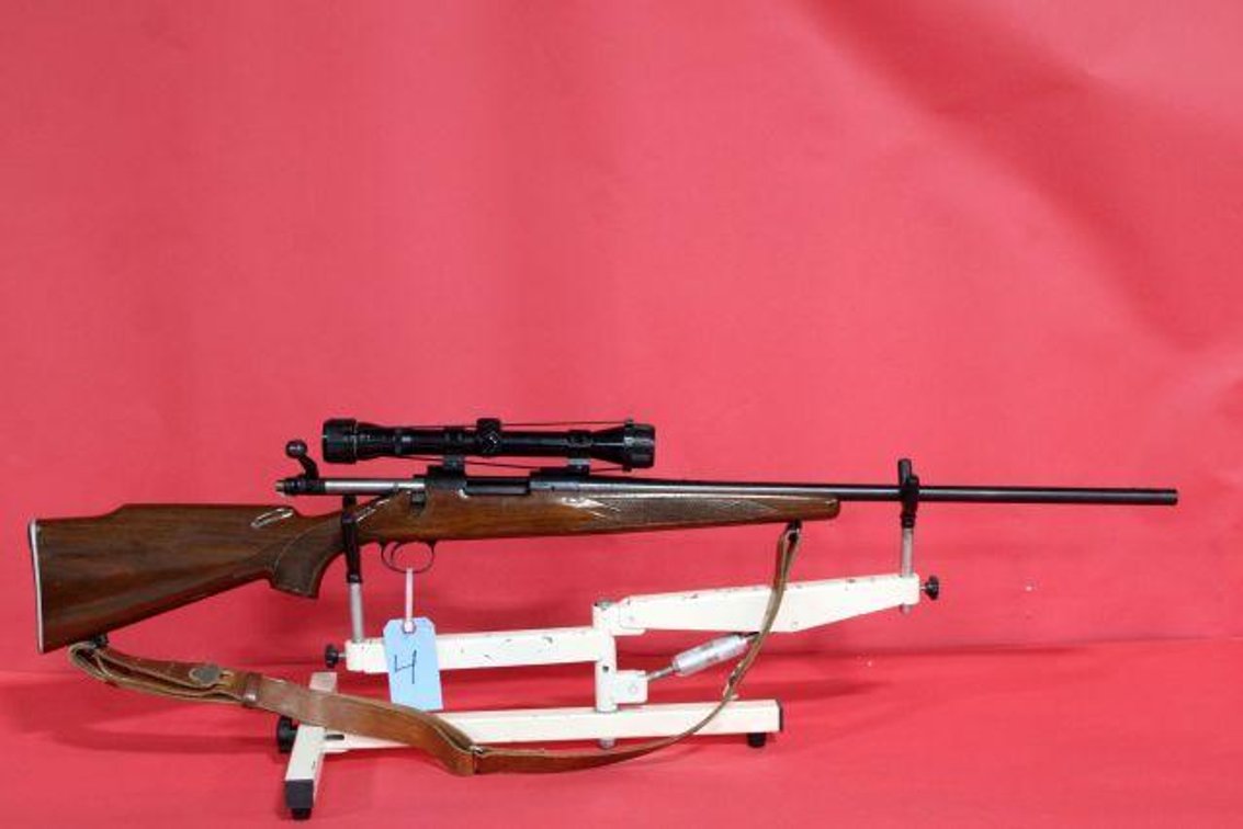 REMINGTON MODEL 700 RIFLE 