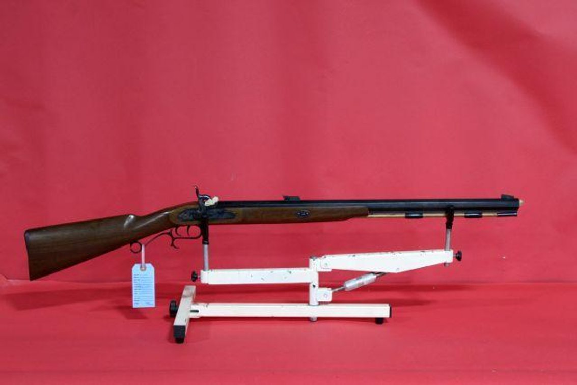 THOMPSON CENTER .45 MUZZLE LOADER 