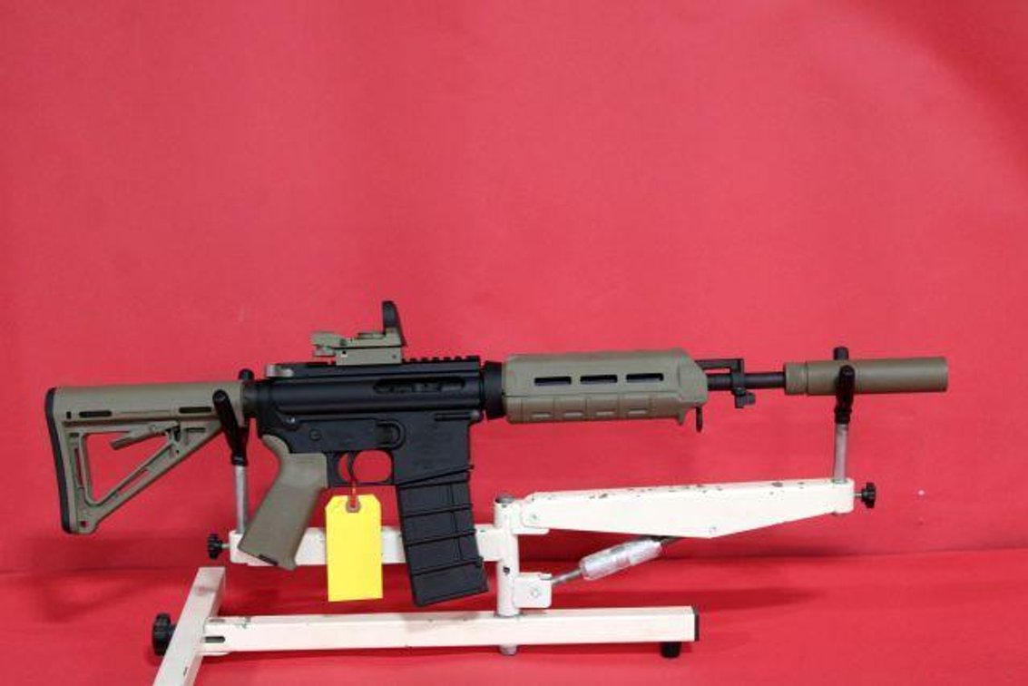 BUSHMASTER CARBON-15 RIFLE