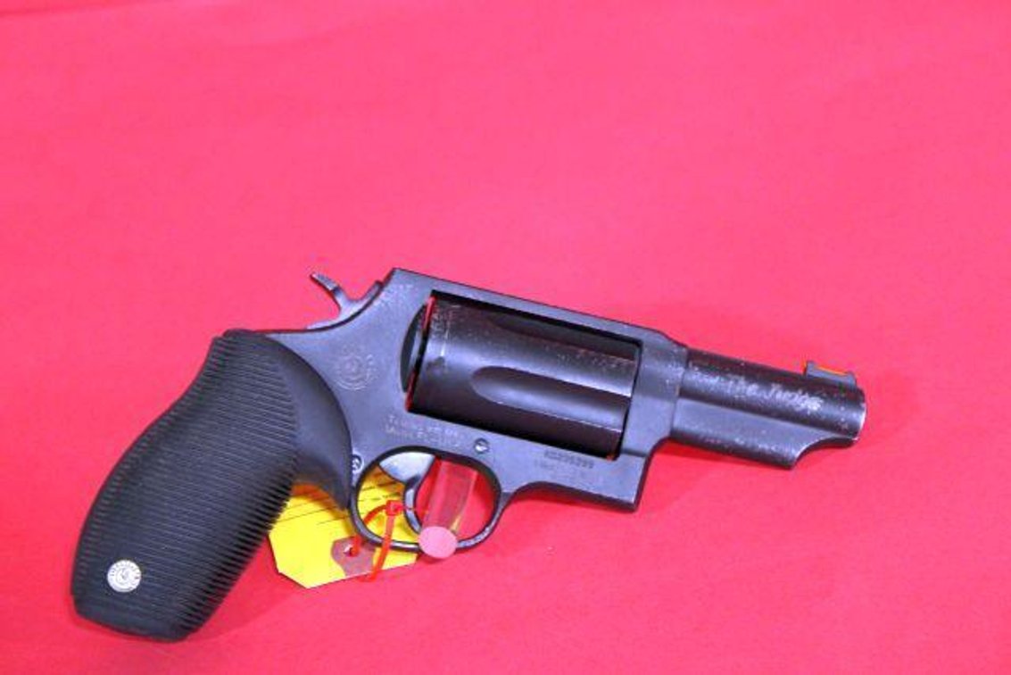 TAURUS JUDGE REVOLVER 