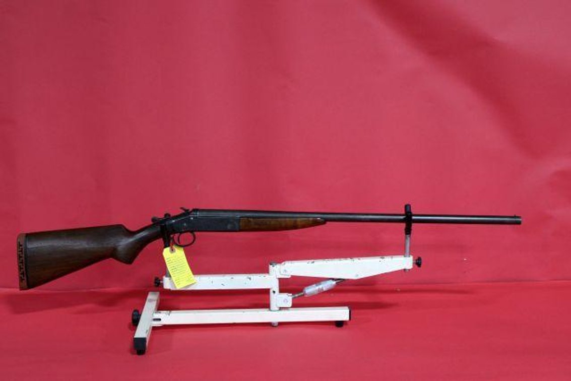 IVER JOHNSON CHAMPION SINGLE SHOT SHOTGUN 