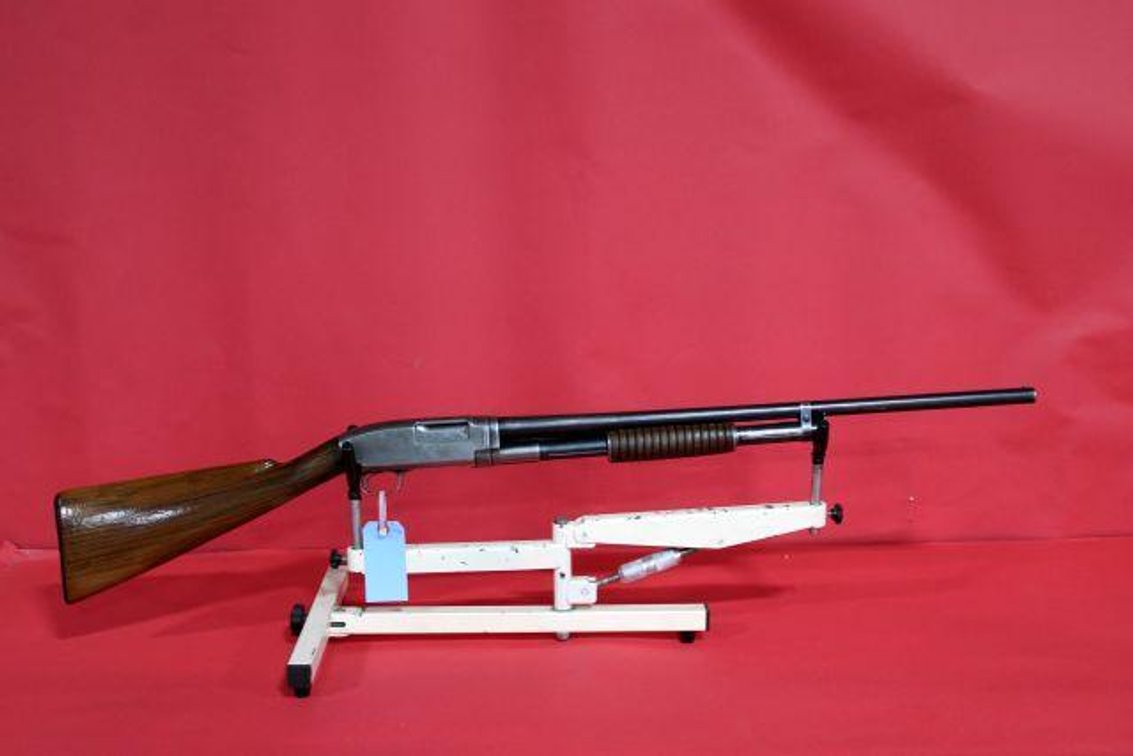 WINCHESTER MODEL 1612 SHOTGUN
