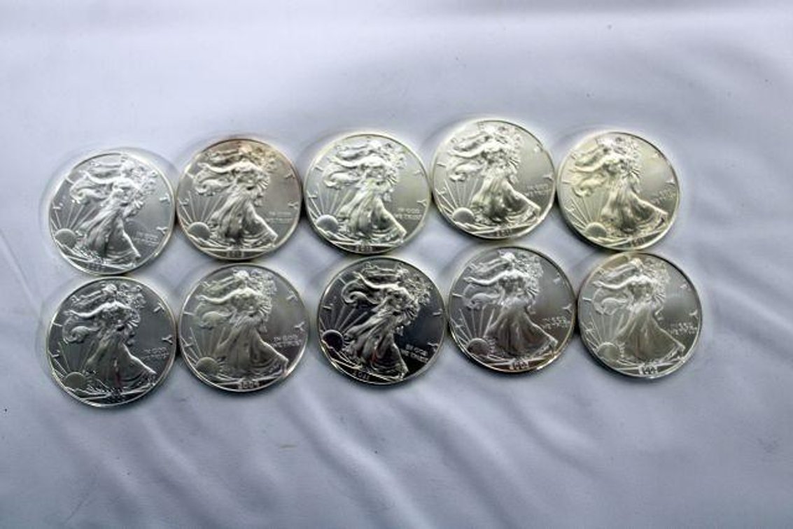 SILVER AMERICAN EAGLE DOLLARS 