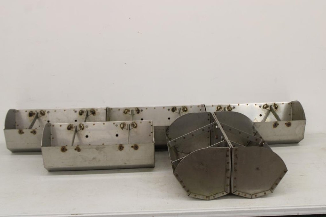 SUPERIOR DP STYLE LIVESTOCK FEEDERS