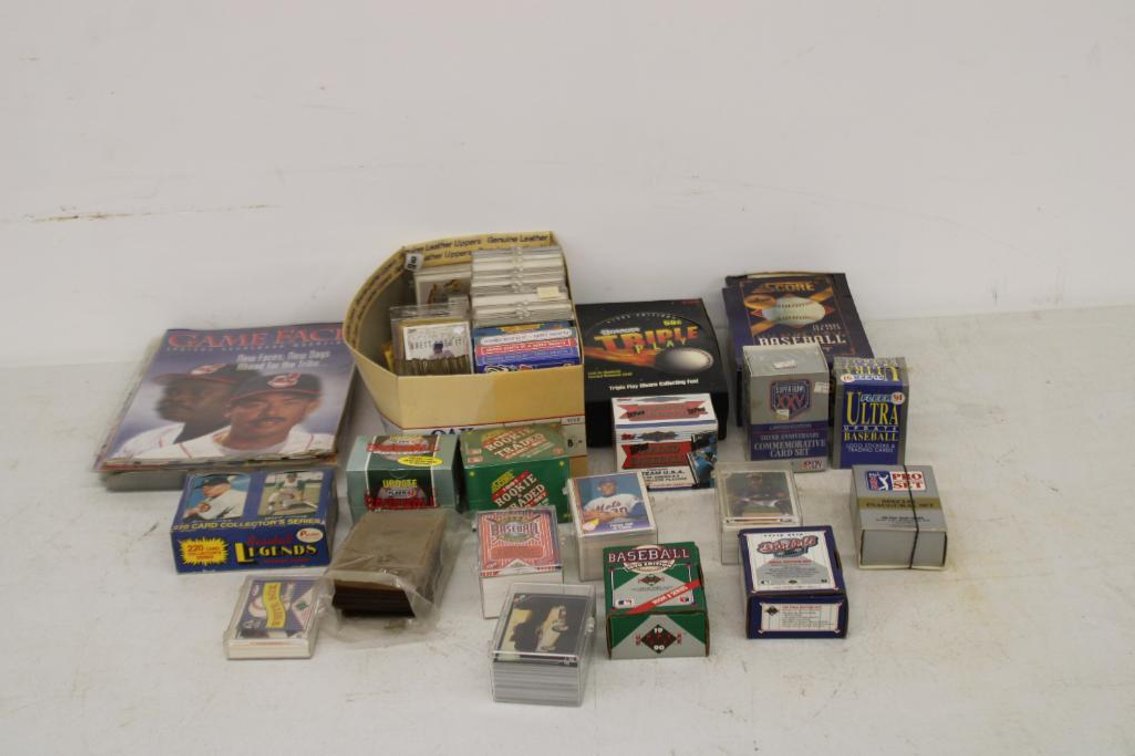 SPORTS CARDS