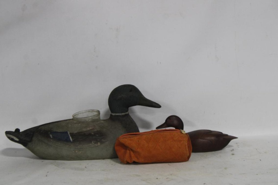 VINTAGE DUCK DECOR