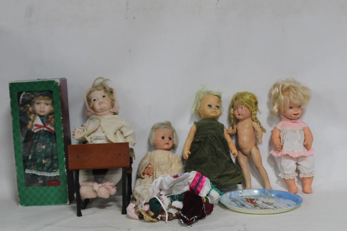 PORCELAIN DOLLS