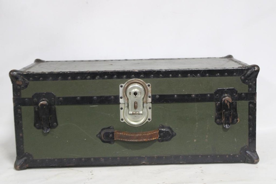 TRUNK W/ RAILROAD TAG