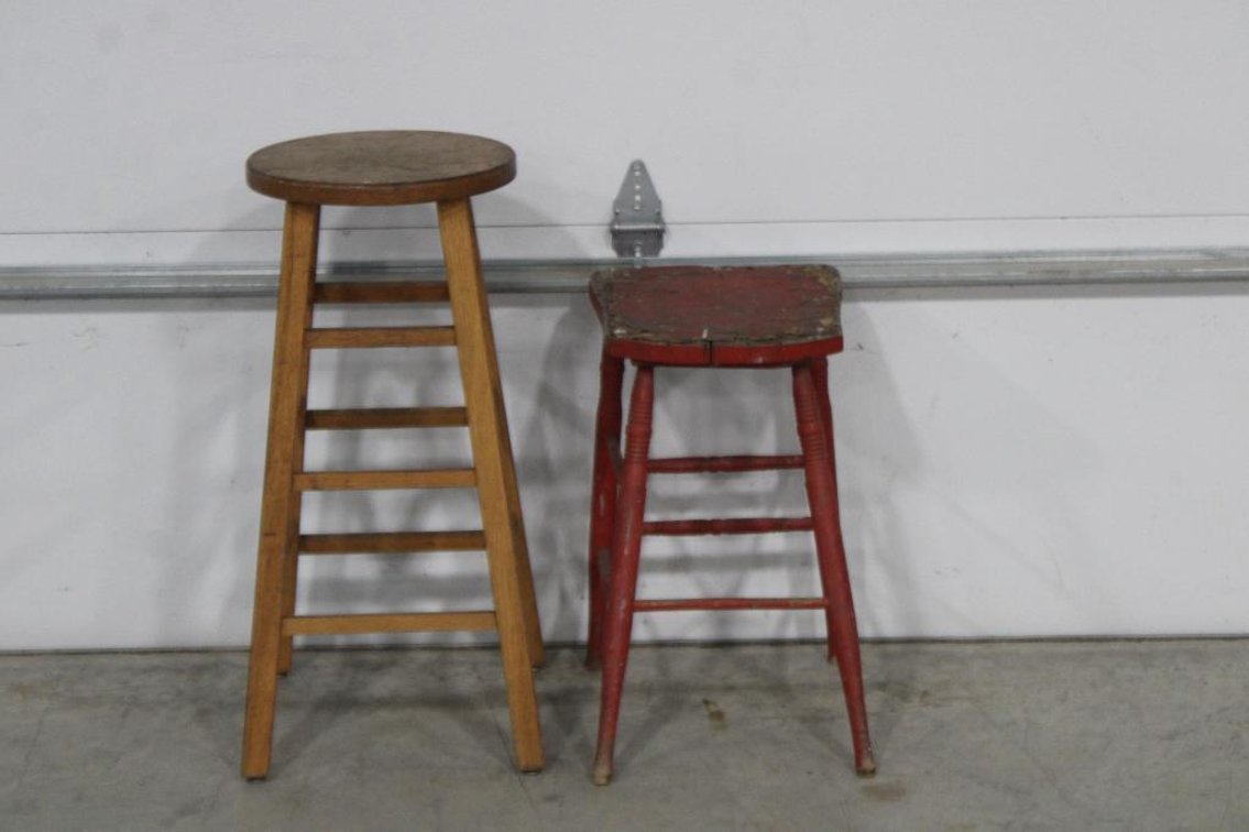 VINTAGE STOOLS