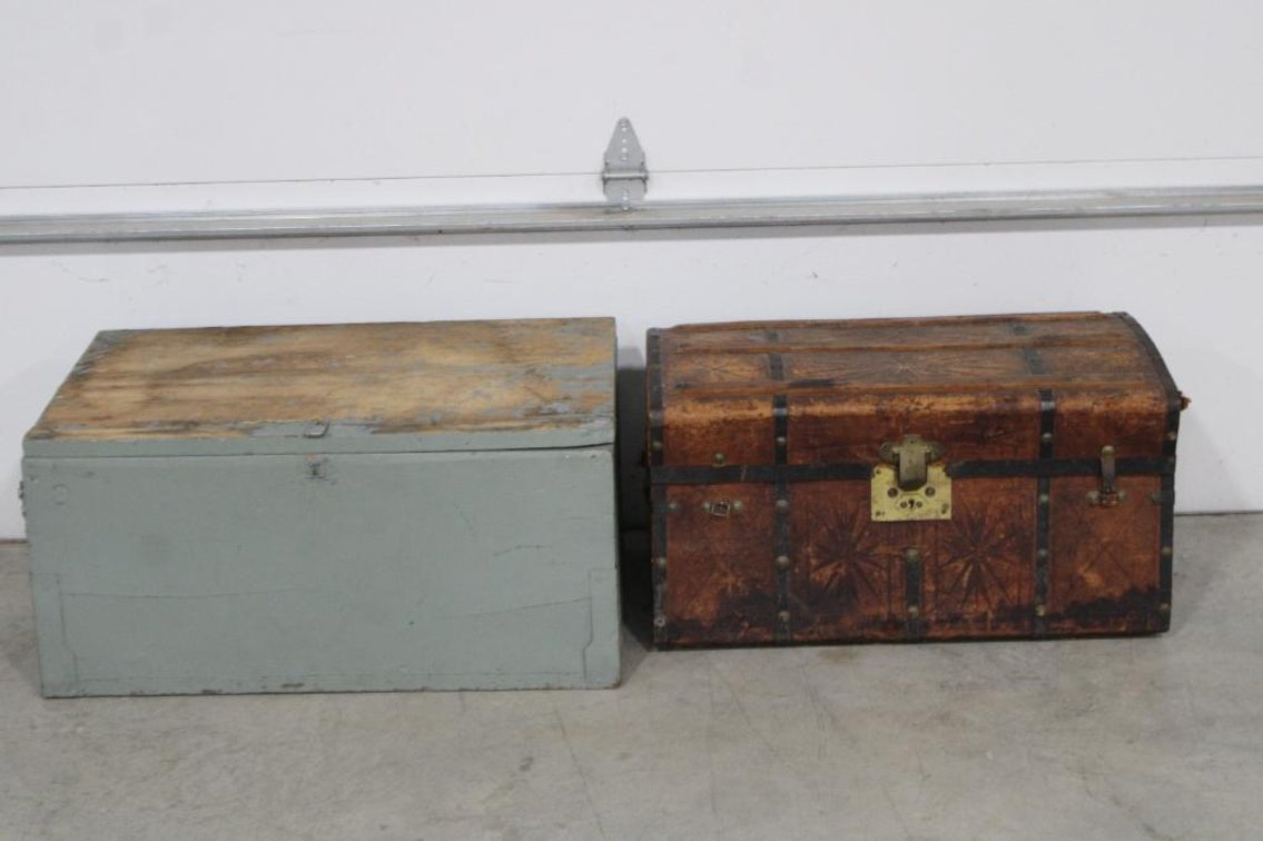VINTAGE CHESTS