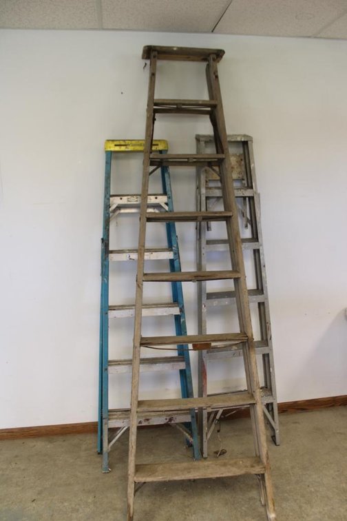 A-FRAME LADDERS