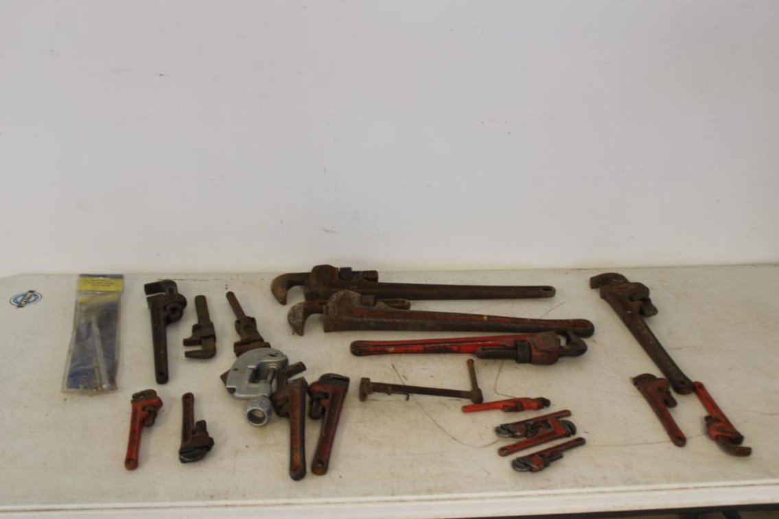 PIPE WRENCHES