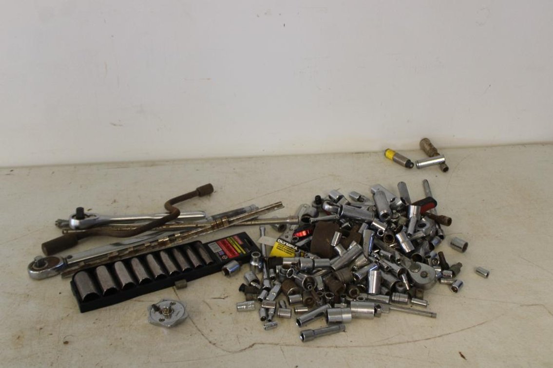 SOCKETS, RATCHETS & EXTENSIONS