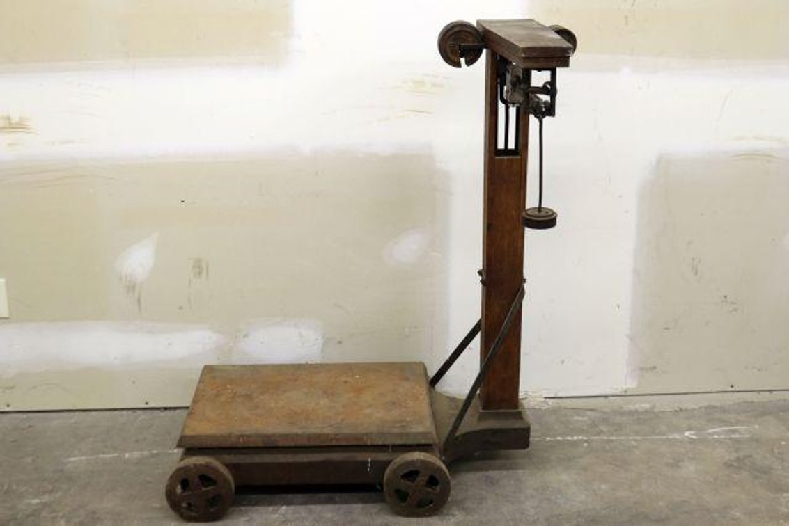 Image for VEHICLES-KNIVES-TOOLS-ARTIFACTS-ANTIQUES