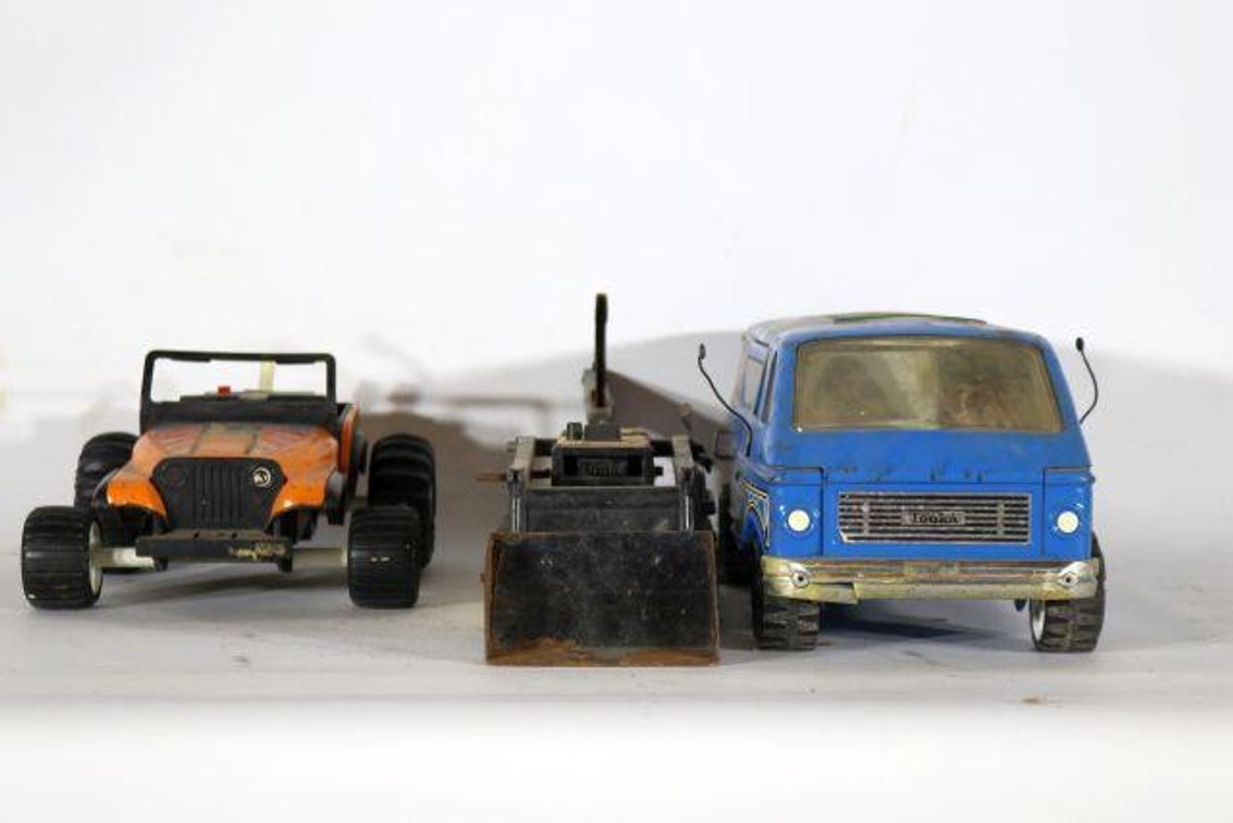 ANTIQUE TONKA TOYS