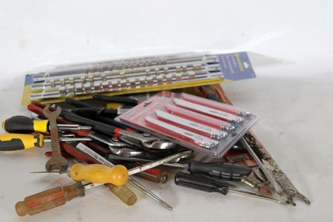 SCREW DRIVERS, CHANNEL LOCKS, ETC