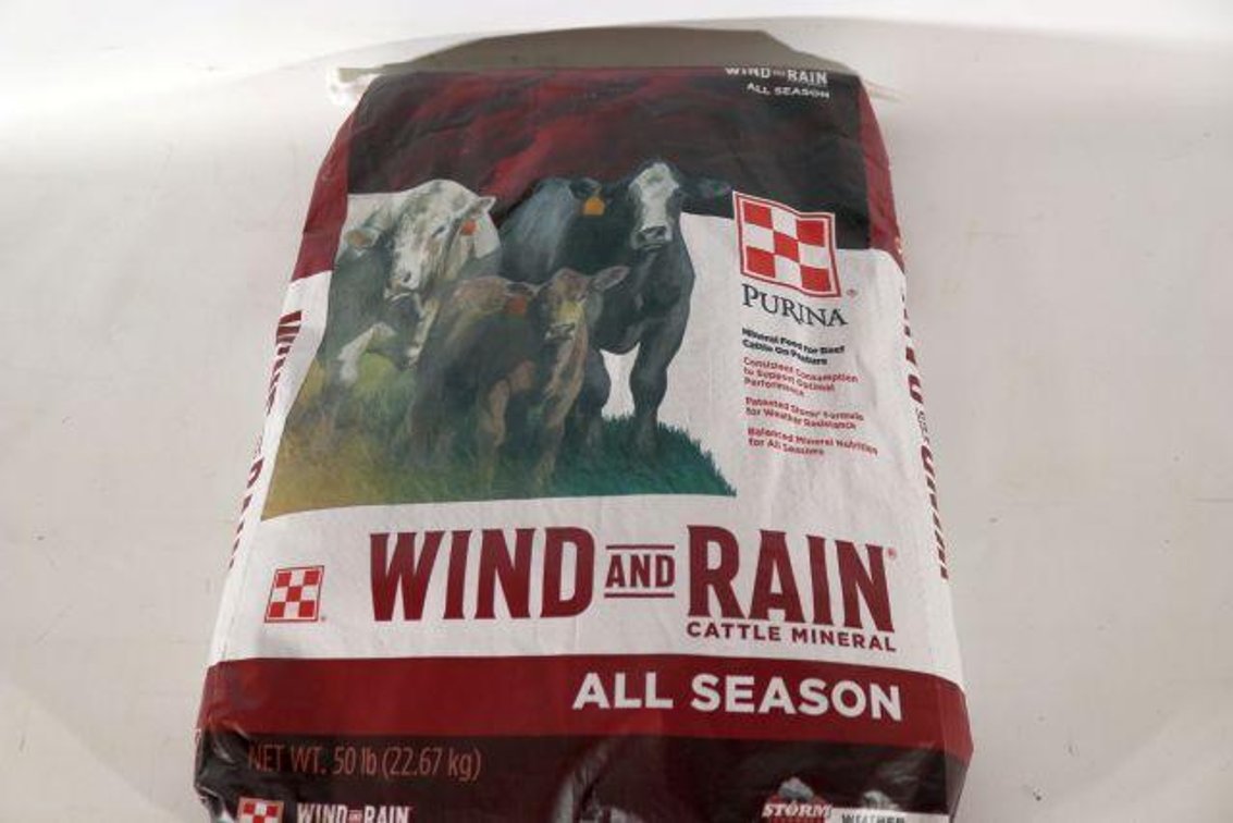 PURINA WIND AND RAIN CATTLE MINERAL 