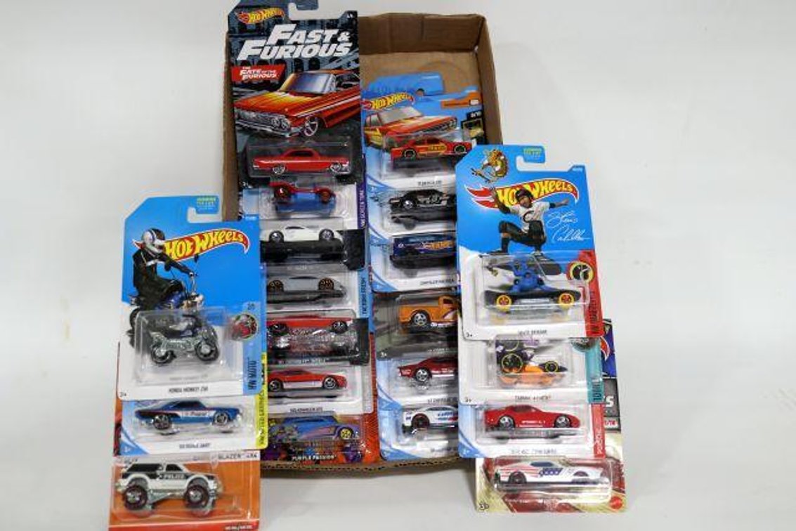 HOT WHEELS CARS