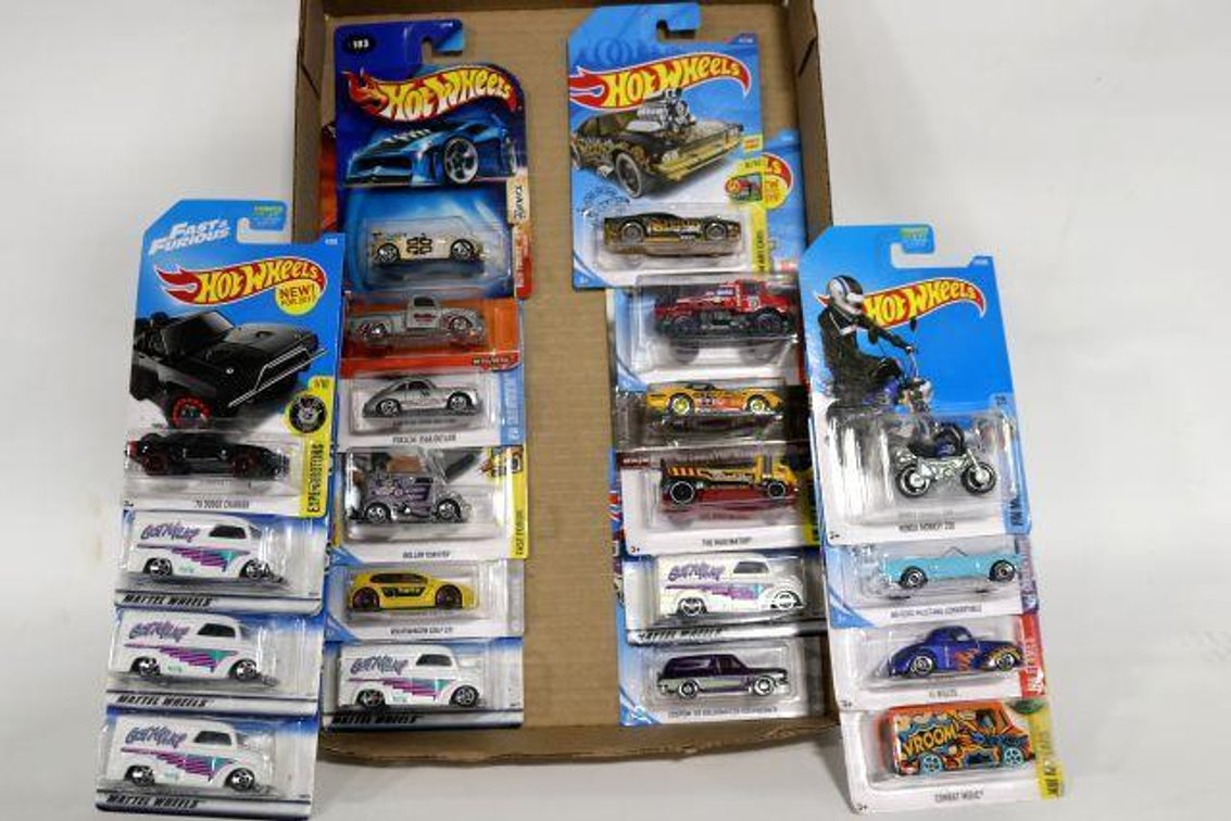 HOT WHEELS CARS 